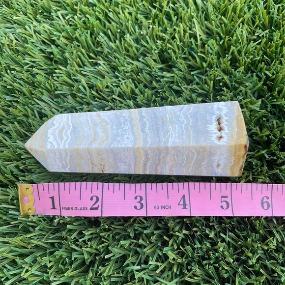 Banded Calcite Tower - Picture 10 of 10